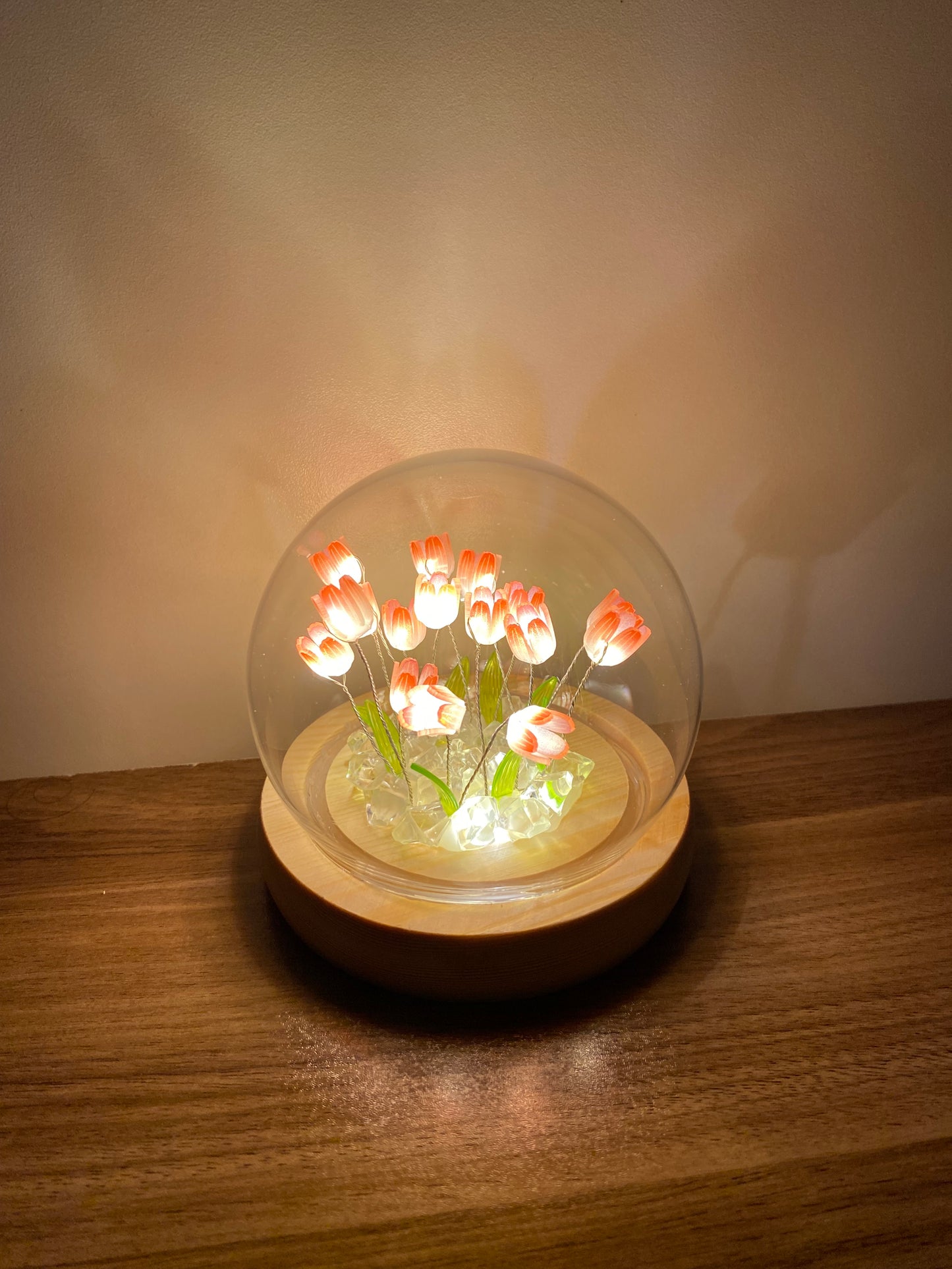 İşıqlı tülpan kürə